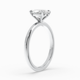 Oval Lab-Grown Diamond Solitaire Engagement Ring in 14K Gold – Classic Band